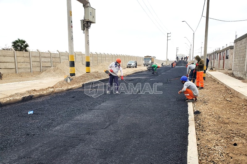 crawler hydraulic concrete placing boom