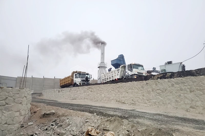Continuous type asphalt mixing plant works in Ica,Peru photo
