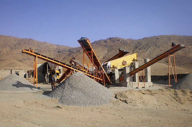 150tph stationary crushing and screening plant in Iraq photo