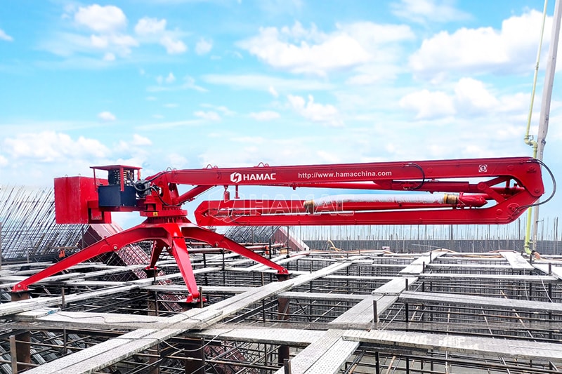 Concrete placing boom photo