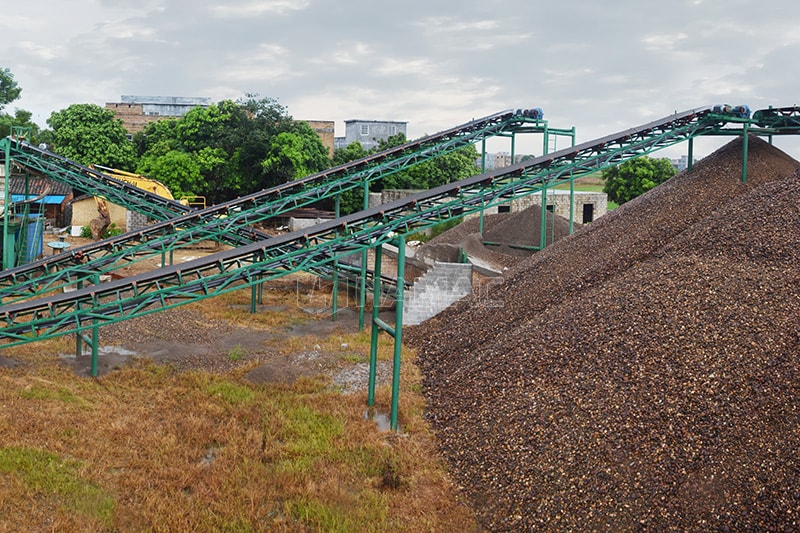 Artificial sand making production line photo