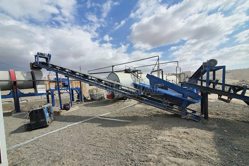 Asphalt Mixing Plant photo
