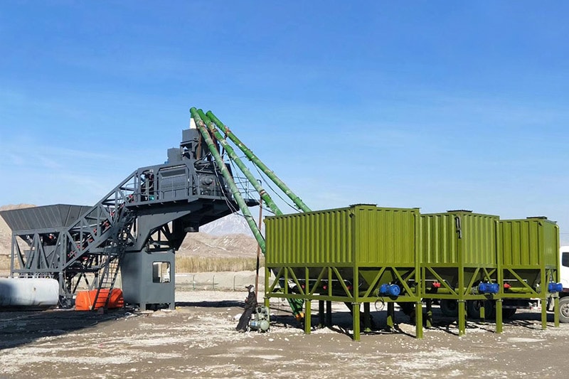 Bolted Type Cement Silo photo