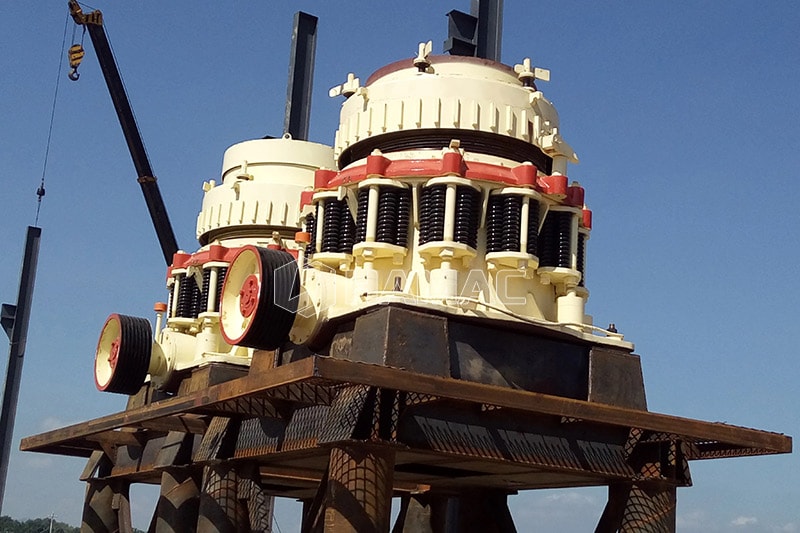 Compound Cone Crusher photo