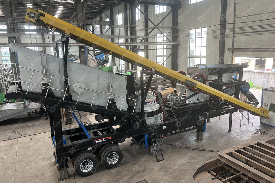 Mobile 4 In 1 Crushing And Screening Plant photo