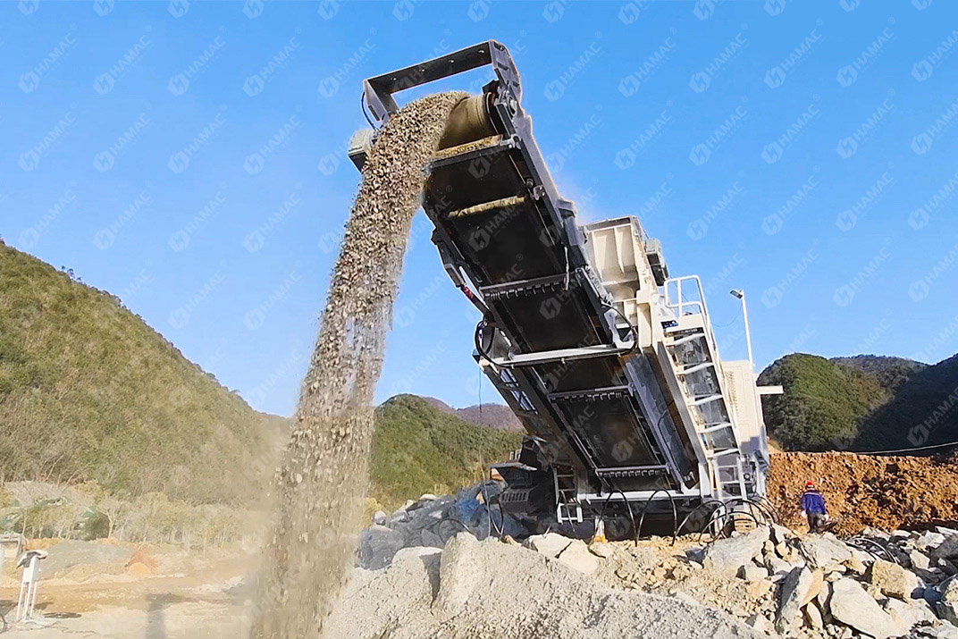 Tracked Impact Crusher Plant photo