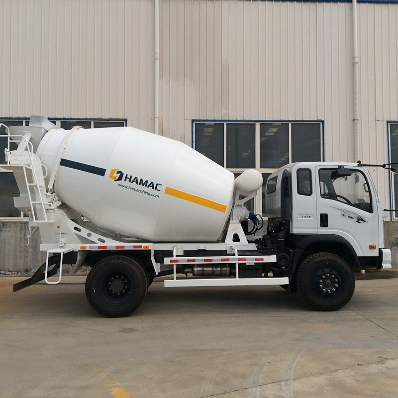 tracked concrete placing boom