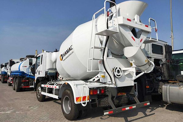 Cần phân phối bê tông di động