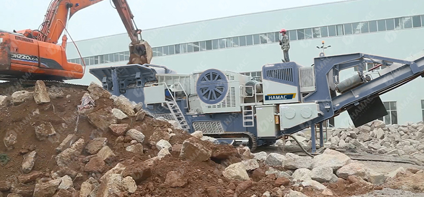 Tracked jaw Crusher Plant photo