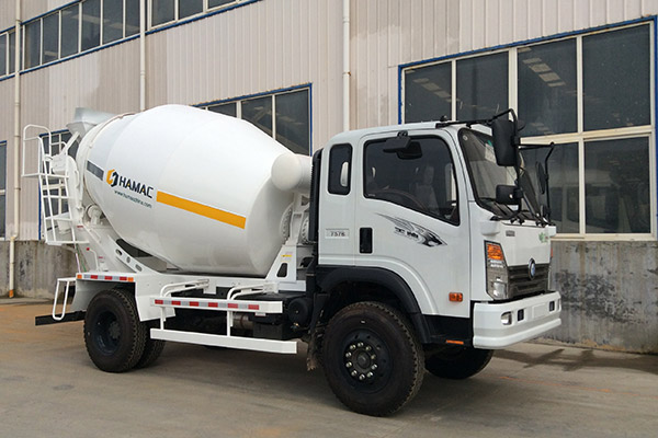 8cbm Concrete Truck Mixer photo