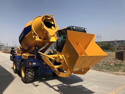 crawler spider concrete placing boom