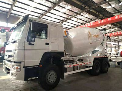 Crawler Concrete Boom Pump