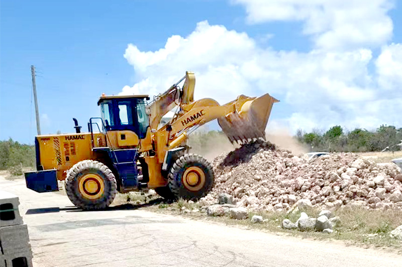 Mạng nhện cần phân phối bê tông bánh xích