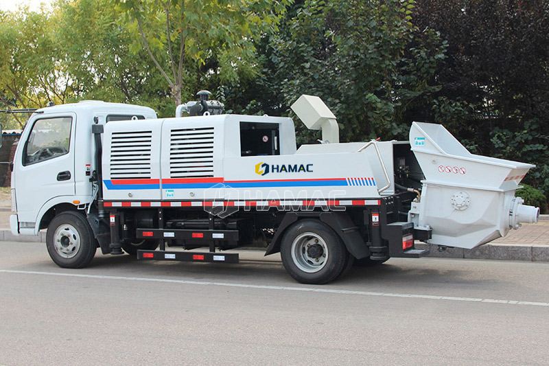 Travail efficace de béton d'urbain en Pologne