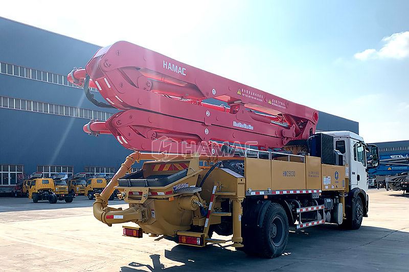 Low Price Small Size Concrete Pump for Saudi Arabia photo