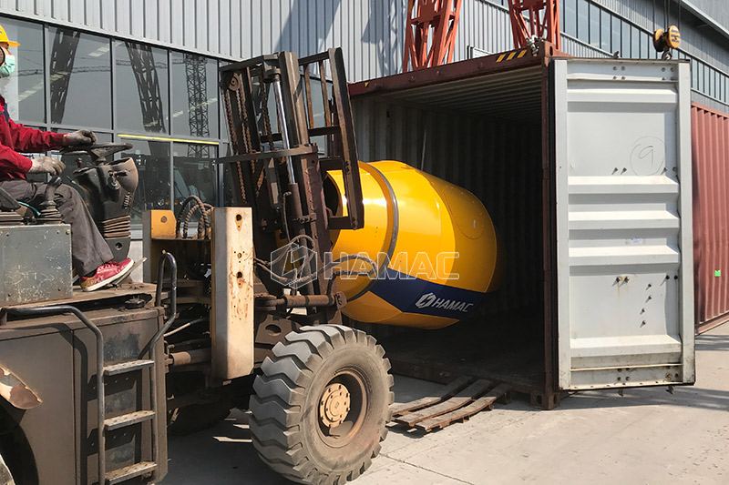 DHBT15 Diesel Engine Concrete Mixer with Pump in Russia