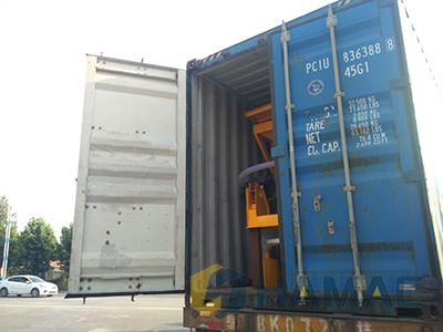 Flèche de distribution à chenilles