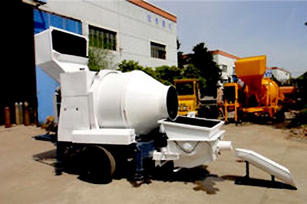 22kw Portable Concrete Pump Concrete Trailer Pump Wheel Axle Plate Spring 6 MPa
