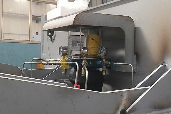 Truck Mounted Concrete Pump photo