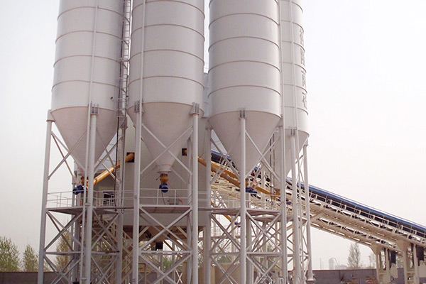 Belt Conveyor type Concrete Batching Plant photo