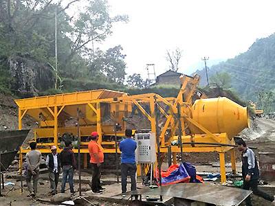 Concrete Block Making Plant