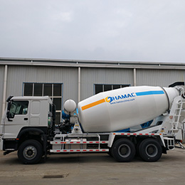 crawler hydraulic concrete placing boom