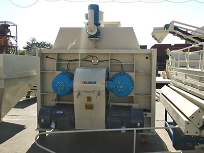 transit concrete mixer