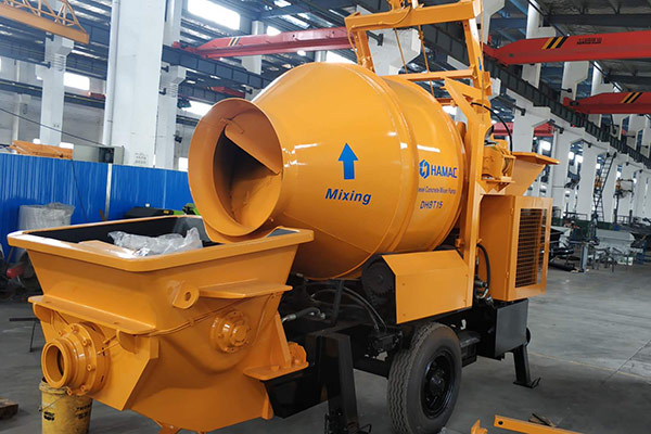 Concrete Mixer with Pump photo