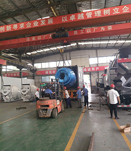 crawler spider concrete placing boom