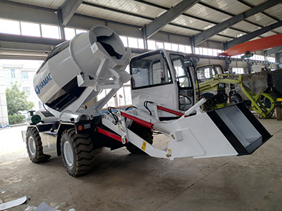Mạng nhện cần phân phối bê tông bánh xích