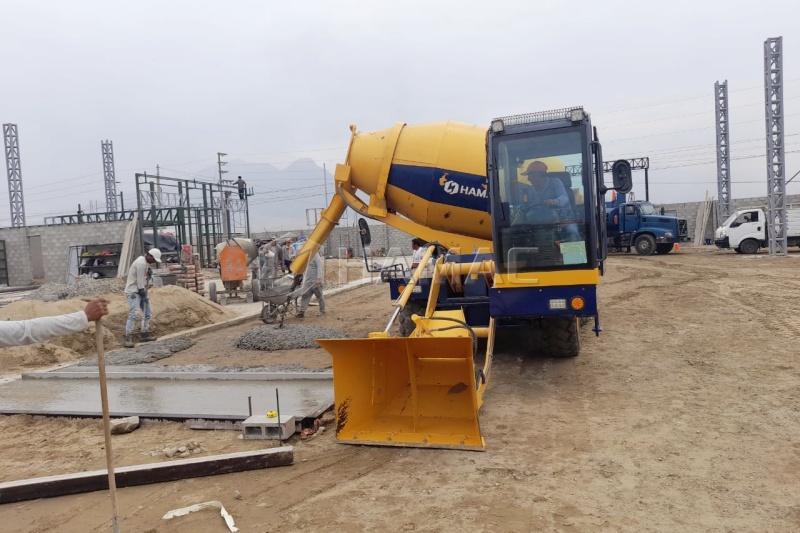 Self Loading Concrete Mixer Successfully Shipped to Nigeria photo