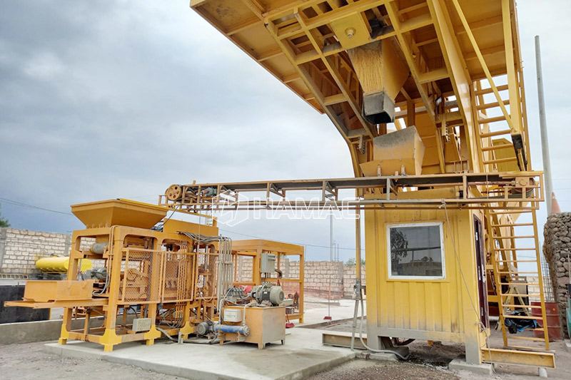 Mezcladora con bomba de concreto de jbt30 en cape de verde