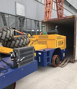 Two units of self loading concrete mixer are delivered to Africa. photo
