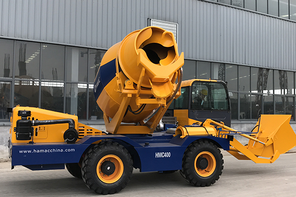 crawler spider concrete placing boom