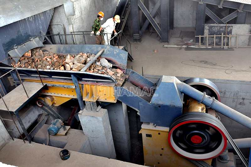 mobile concrete placing boom