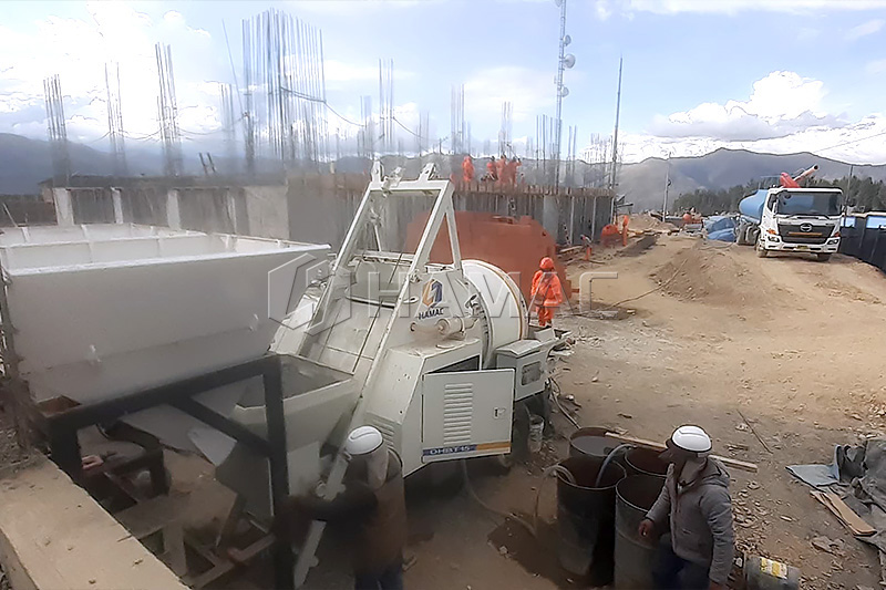 Mobile Concrete Batching Plant