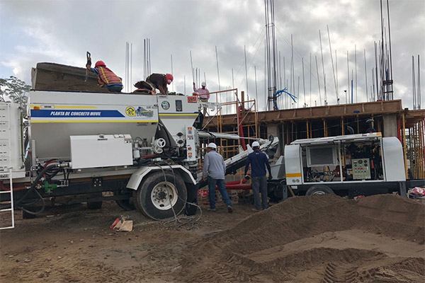 DHBT40 Concrete Pump in Cameroon photo